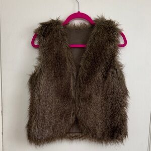 Chic Faux Fur Vest in Earthy Tones